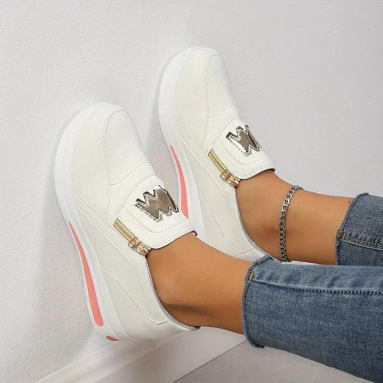 Lillian | Trendiger Sneaker mit spezieller Fußunterstützung - LOVEZOE