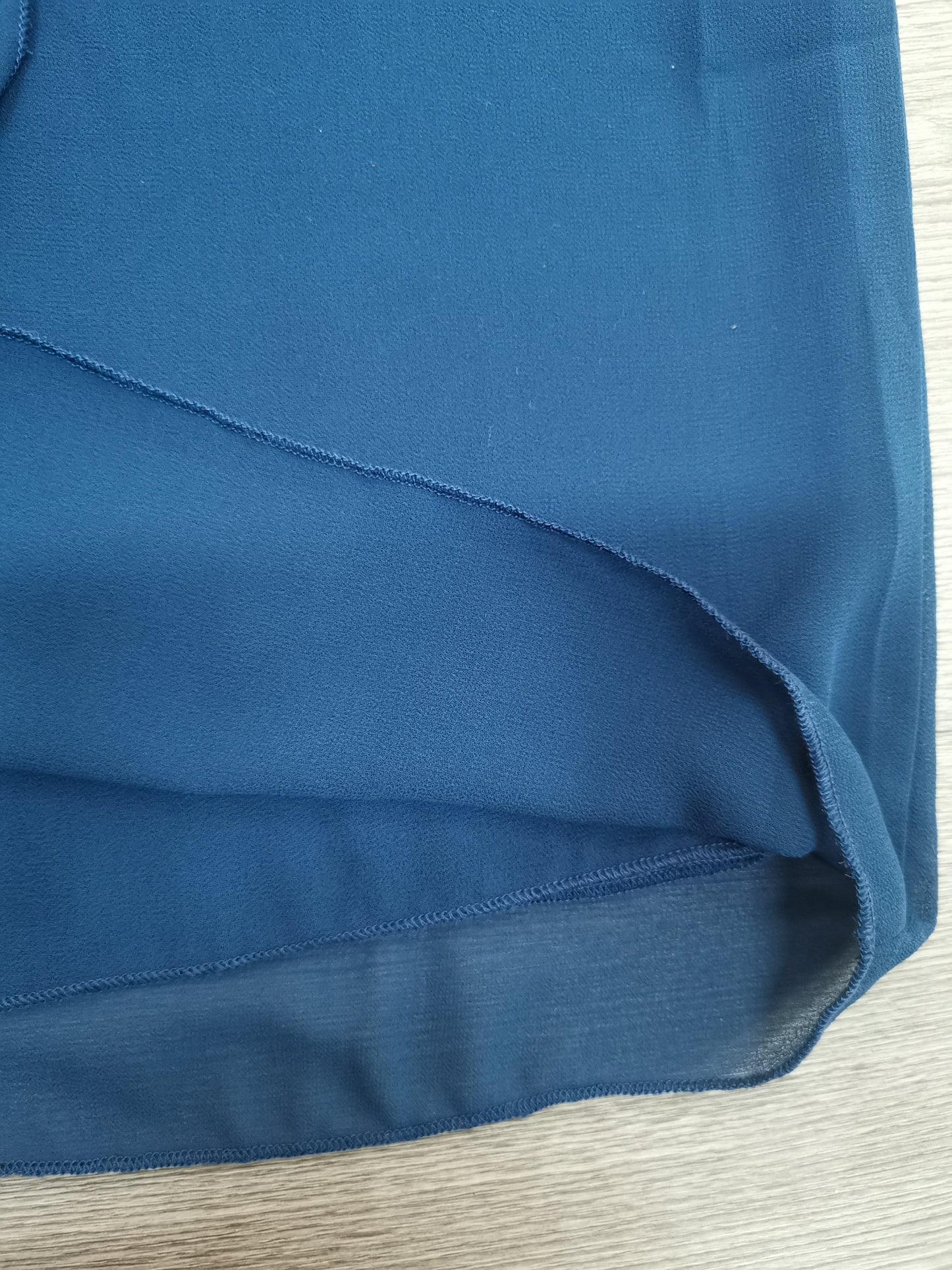 FallStil® - Blaues einfarbiges ärmelloses Midikleid