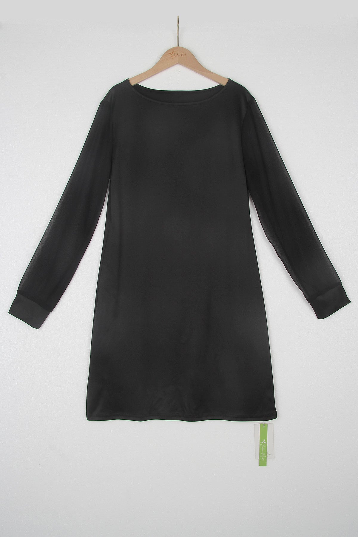 Schwarze Eleganz Robe