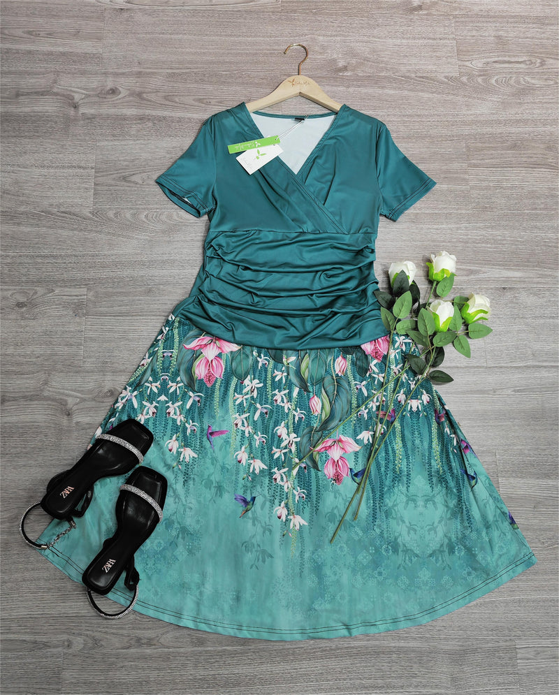 EcoExotica® - Grünes Midikleid mit Blumenmuster und Farbverlauf für Damen