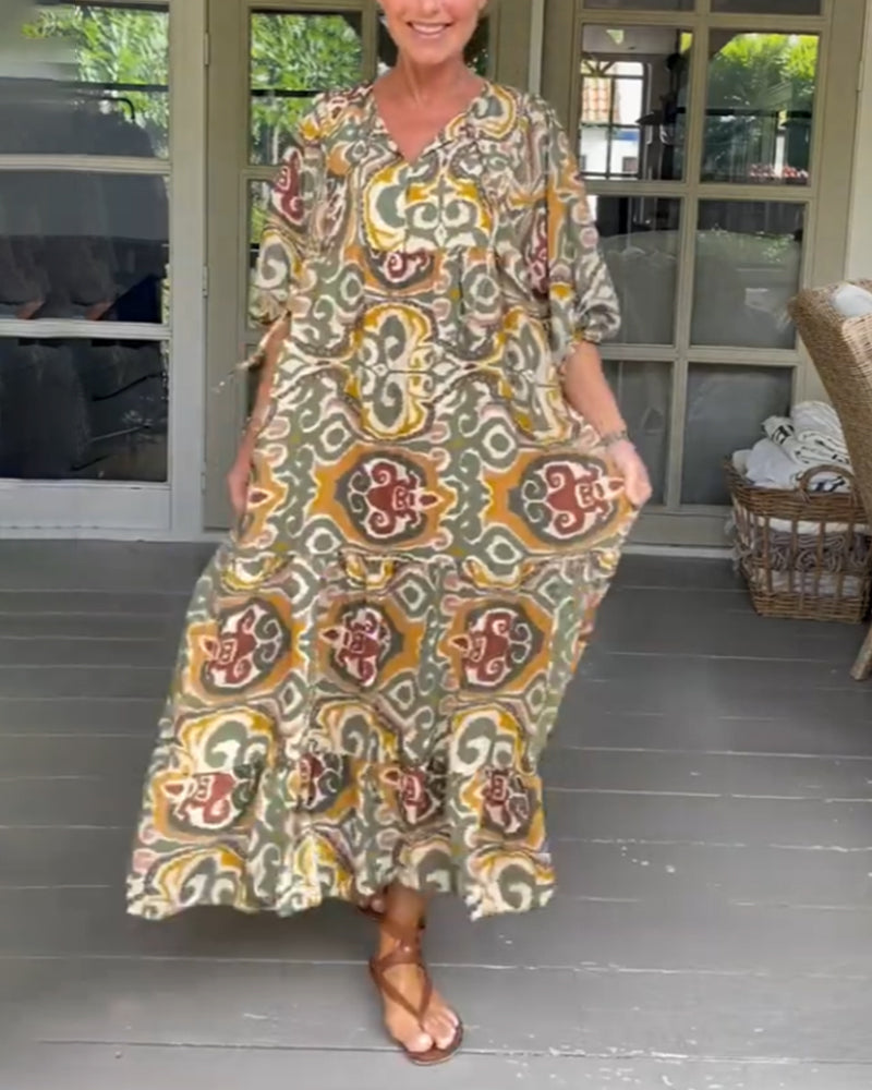 Maxikleid mit Print und V-Ausschnitt