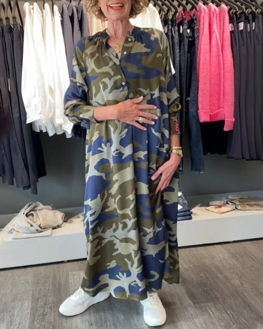 Kleider mit Camouflage-Styles und -Prints