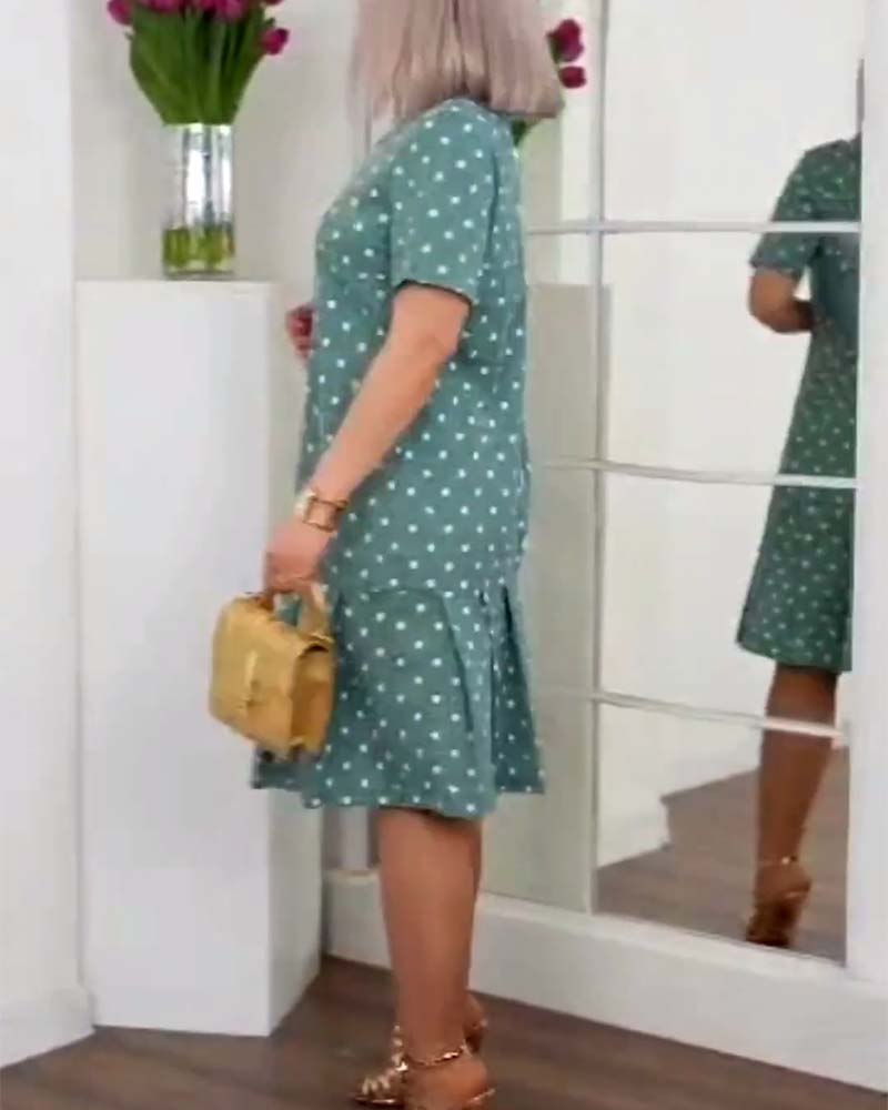 Kurzärmliges Freizeitkleid mit Polka-Dot-Print