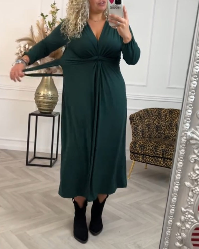 Sexy einfarbiges Kleid mit langen Ärmeln