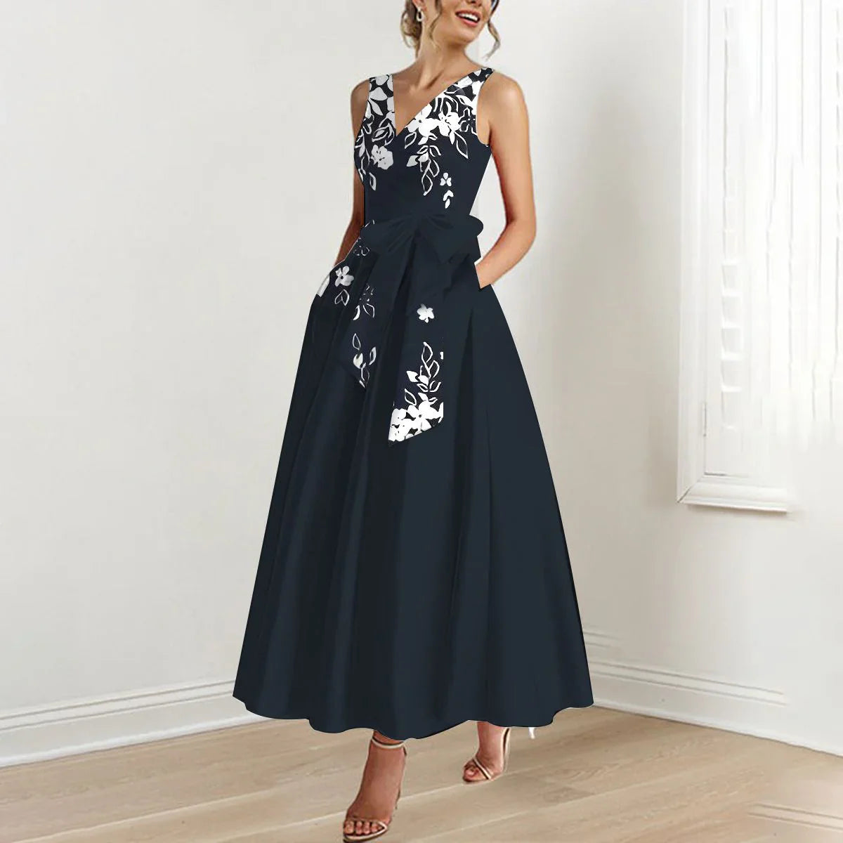 SchwarzFloral EleganzKleid