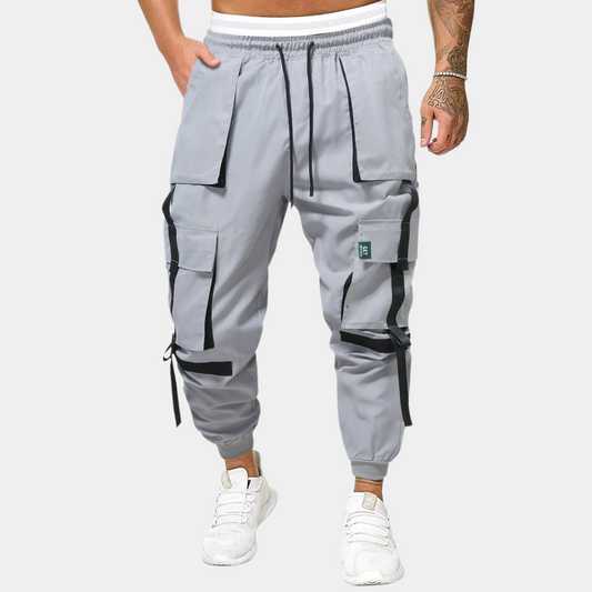 Stylische und trendige Cargohose für Herren