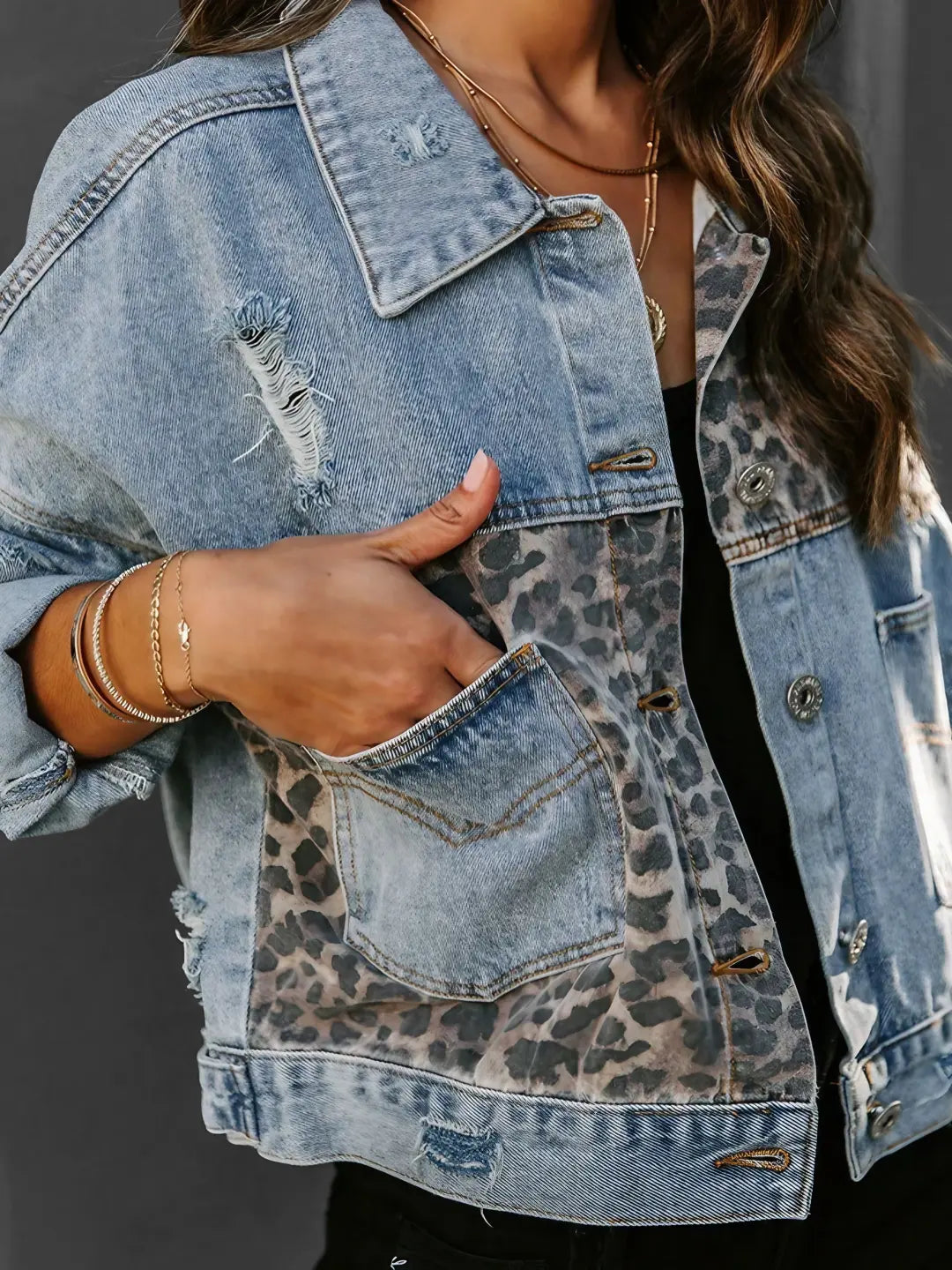 Camille™ – Leoparden-Denim-Jacke