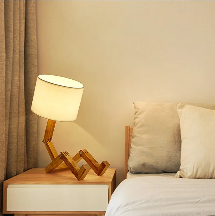 LightBuddy | Verstellbare Mannequin-Holzlampe