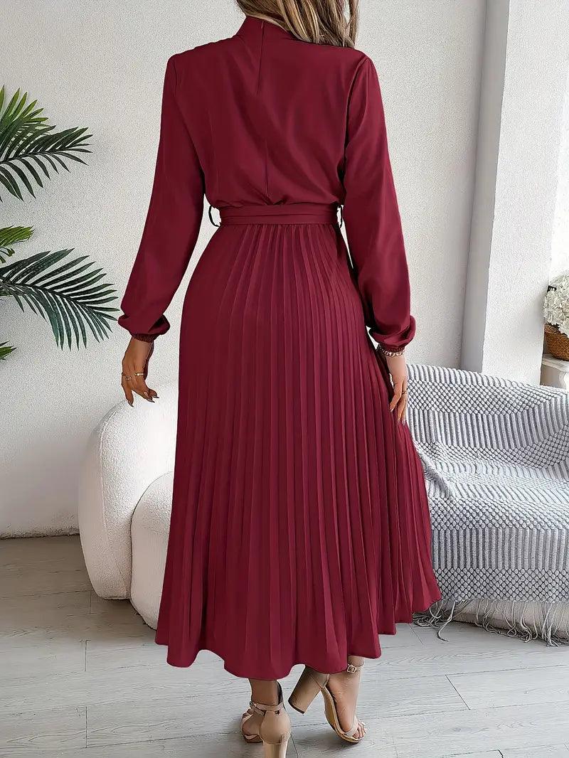 Layla – einfarbiges kleid mit stehkragen und faltengürtel - LOVEZOE