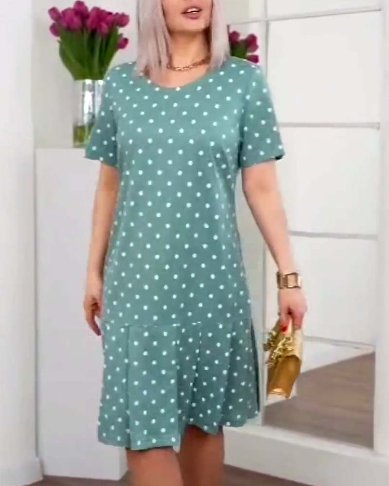 Kurzärmliges Freizeitkleid mit Polka-Dot-Print