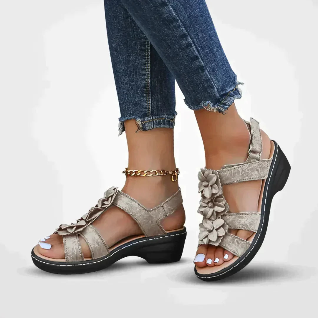 Cecily - Damen Sommer Serie Blumen Plateau Sandalen